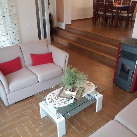 Vitas Kremna Bagian luar foto